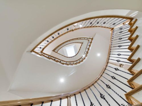 2720 4 Ave, Denver CO 80219-1613 exterior