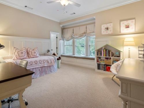 1607 Grant Dr, Atlanta GA  30319-3589 exterior