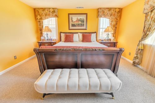 1746 Fir Dr, Los Banos CA 93635-5236 exterior