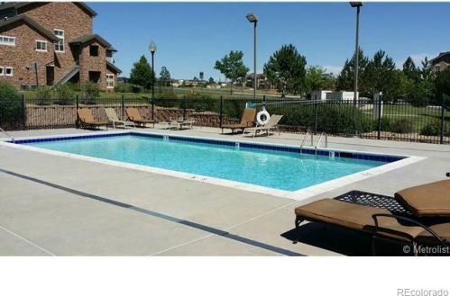 18801 Water Dr, Aurora CO 80013-6521 exterior