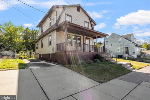 26 Crescent Blvd, Camden NJ  08108-1042 exterior