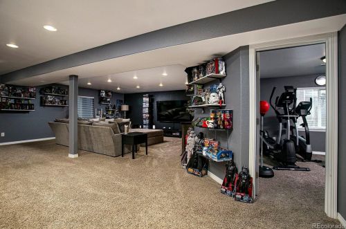 24424 4th Dr, Aurora CO  80018-1594 exterior