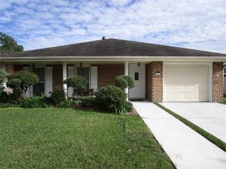 3236 Sugar Ml Rd, Kenner LA  70065-2947 exterior