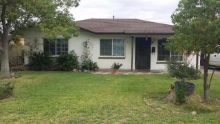 2003 Richert Ave, Fresno, CA 93726-2018