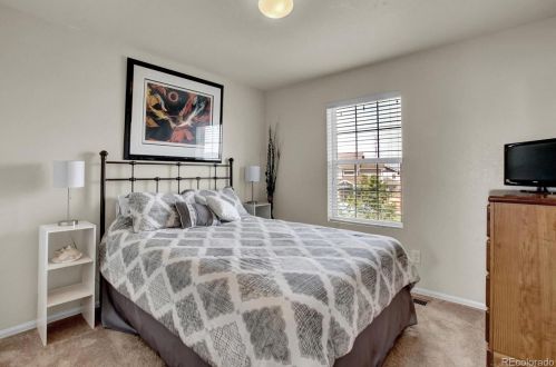 24364 4th Dr, Aurora CO  80018-1593 exterior