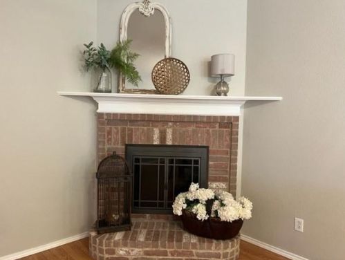 353 Amethyst Dr, Fort Worth TX  76131-3996 exterior