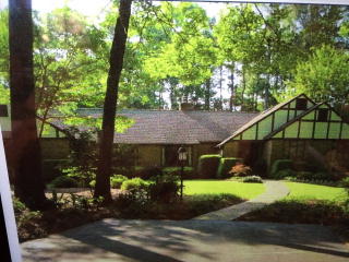 106 Fair Oaks Ln, Greenwood, SC 29646-9273