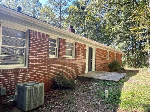 6666 Hwy 42, Rex GA 30273-2210 exterior