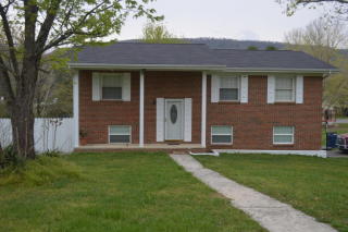 237 Clover Dale Rd, Dunlap, TN 37327-4944