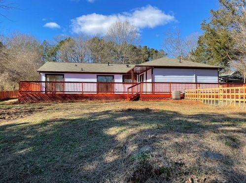 5098 Burns Rd, Lilburn, GA 30047-7119