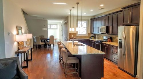814 Mercer St, Atlanta GA  30312-3524 exterior