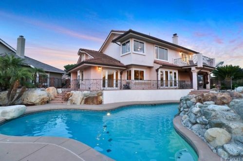 865 Swallow Way, Anaheim CA  92807-4430 exterior