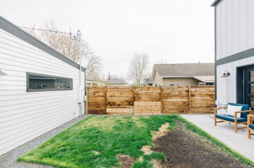 2147 Sherman St, Denver CO  80210-4412 exterior