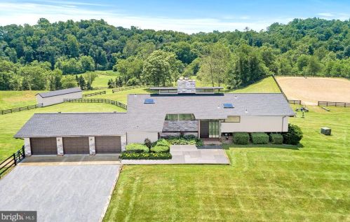 9376 Briar Ln, Delaplane, VA 20144-1907