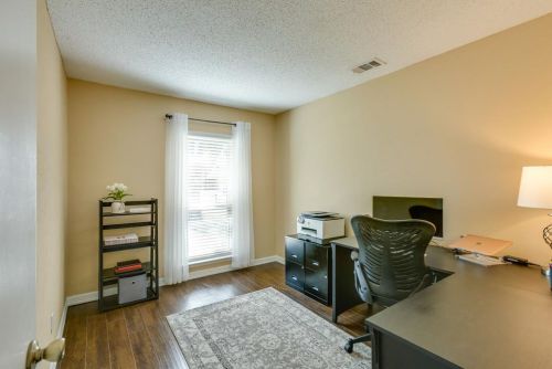 1241 Sicily Dr, Garland TX 75040-4257 exterior