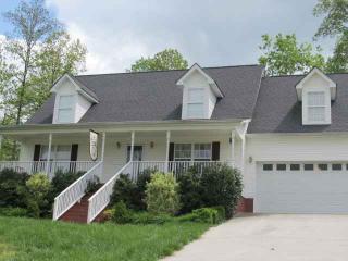 150 Chestnut Grove Ln, Cleveland, TN 37323-4422