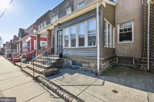 2702 Iseminger St, Philadelphia, PA 19148-4931