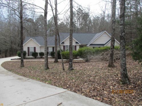 265 Ashley Woods Dr, Newnan, GA 30263-5453