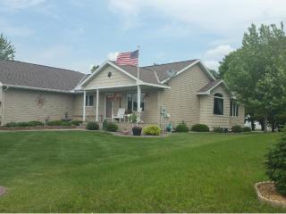11183 Brenda Blvd, Becker, MN 55308-8966