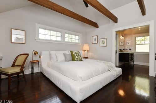 134 Maplewood Ave, Maplewood NJ  07040-1233 exterior