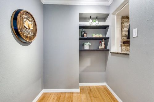 6507 Clearhaven Cir, Dallas TX  75248-4019 exterior