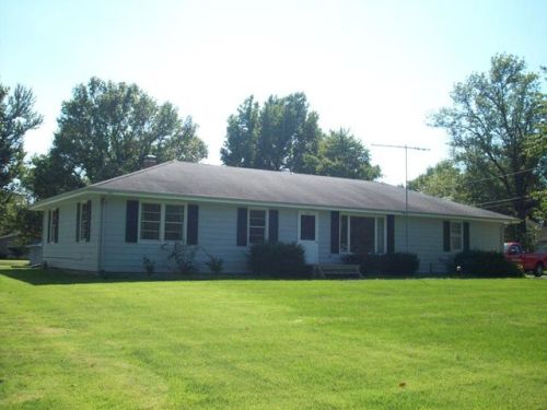 411 Elm St, Duncans Bridge, MO 63437-2013