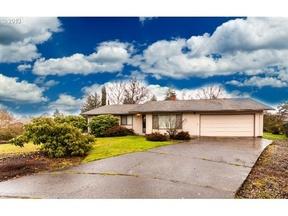 1317 Summit Dr, Vancouver, WA 98665-6740