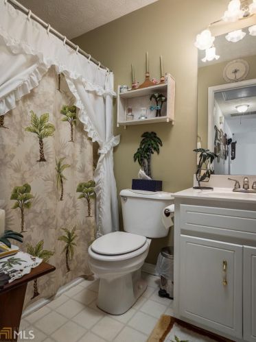 120 Northwind Dr, Stockbridge GA  30281-6214 exterior