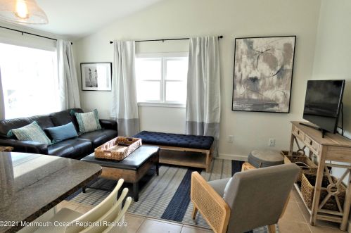 3421 Seaview Rd, Lavallette NJ 08735-1341 exterior