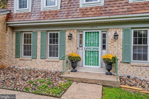 1902 Agate Dr, Silver Spring, MD 20904-5301