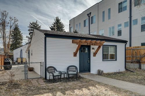 3366 Pearl St, Englewood CO  80113-2714 exterior