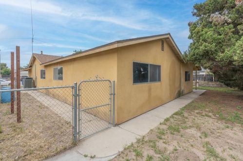 4185 Nick St, Riverside CA  92501-1723 exterior