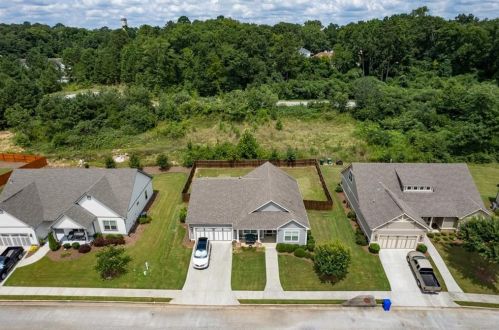 1578 Renaissance Dr, Conyers GA  30012-8024 exterior