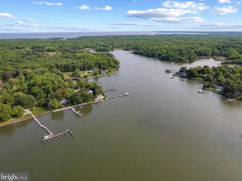 1258 River Rd, Shady Side MD 20764-9694 exterior