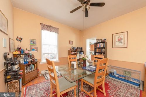 113 Walnut St, Lancaster PA  17602-2451 exterior