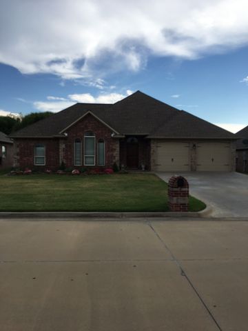 605 Valhalla Dr, Muskogee, OK 74403-8593