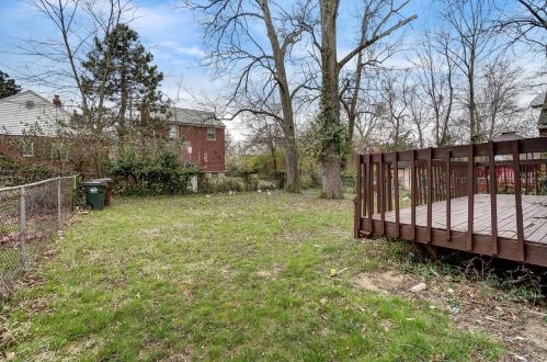 2033 Dallas Ave, Cincinnati OH  45239-4752 exterior