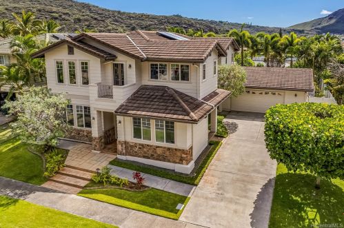 1045 Kuekue St, Honolulu, HI 96825-4145