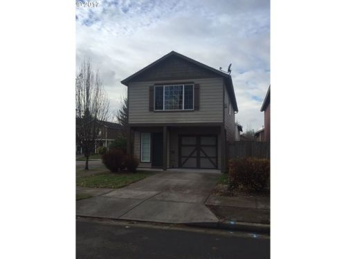 179 Hewitt Ave, Wood Village OR  97060-1789 exterior