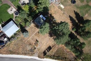 2621 Center Rd, Green Bluff, WA 99021-9643