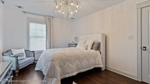 2 Barbara Ter, Middletown NJ  07748-1247 exterior