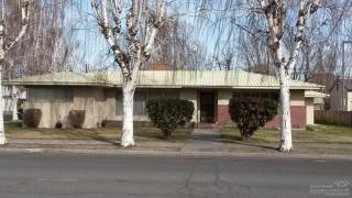 291 4th St, Prineville, OR 97754-2218