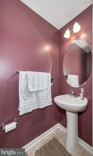 42 Ventura Way, Hedgesville WV  25427 exterior