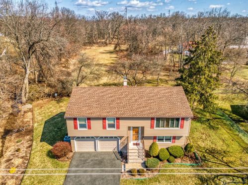 53 Bristol Rd, Piscataway, NJ 08854-3609