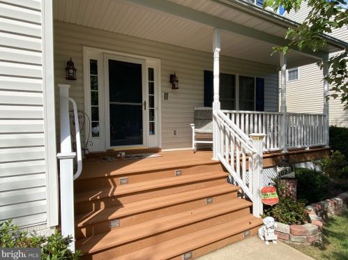 10214 Napoleon St, Fredericksburg, VA 22408-8060