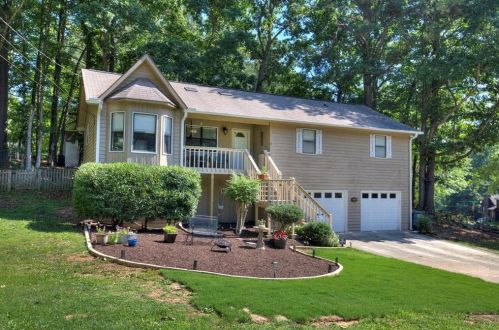 5560 Deerfield Pl, Kennesaw, GA 30144-5210