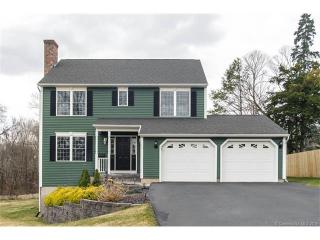 192 Sunset Ln, Kensington, CT 06037-3202