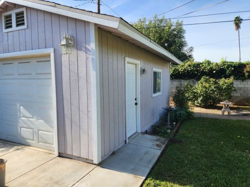 3658 Hoover St, Riverside CA  92504-3912 exterior