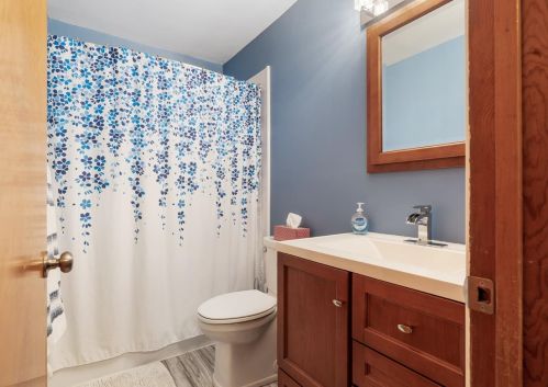 6610 Hialea Ct, Cincinnati OH 45230-1419 exterior