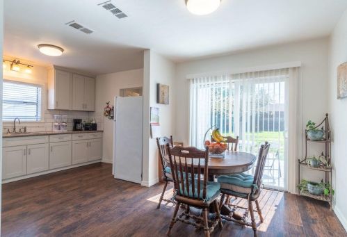 1645 Canal Farm Ln, Los Banos CA 93635-4405 exterior